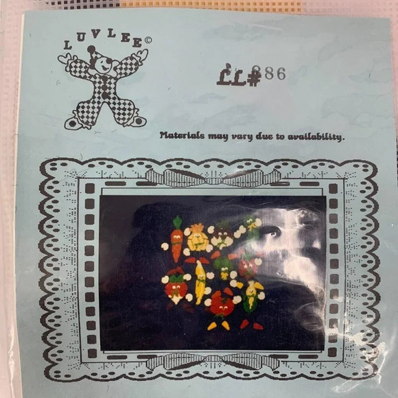 Luvlee #886 Vegetable Fruits Flowers Cross Stitch Wall Hanging - Picture 2 of 3